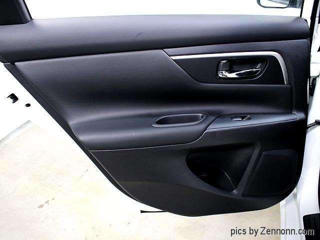 Nissan Altima 2017 photo 19